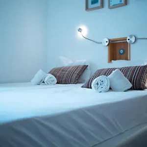 Wax Hostal